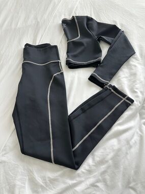 Tan & Lunes High Waist Black Seam-Trim Leggings